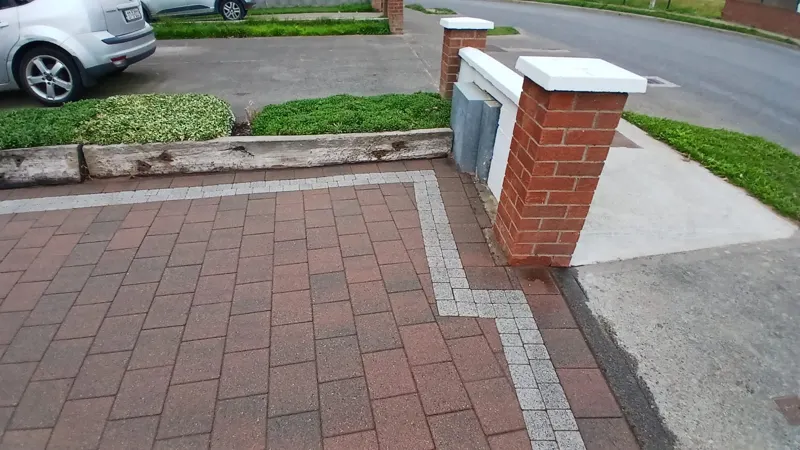 Stage 4 — the same corner restored: joints re-sanded, colour sealed in
